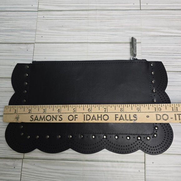 BCBGMAXAZRIA Black Leather Scalloped Studded Envelope Clutch Bag Pouch - Picture 9 of 9